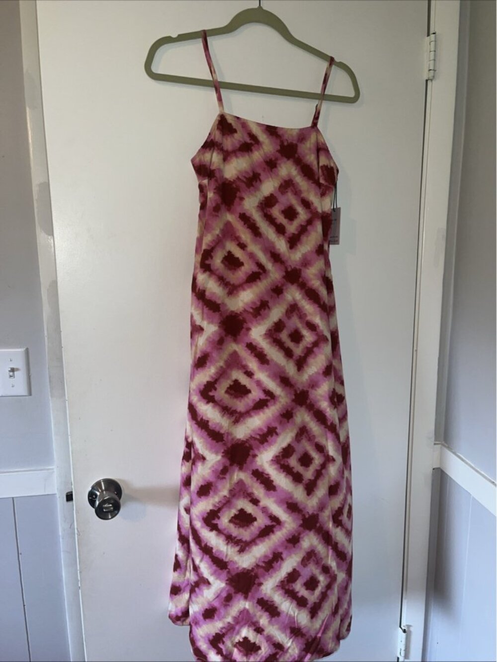 Women’s Japna Small Maxi Pink Tie Dye NWT Adjustable Strap